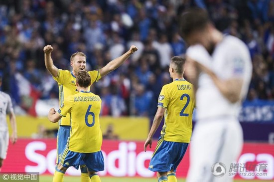 瑞士国家队主场-逆转获胜爱尔兰，小组头名晋级的简单介绍